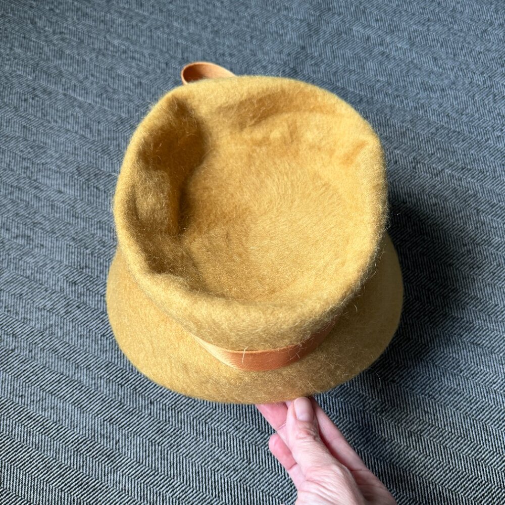 Wool Hat w/Bow Vintage Henry Pollack Small 21.5 Inches - Picture 7 of 16